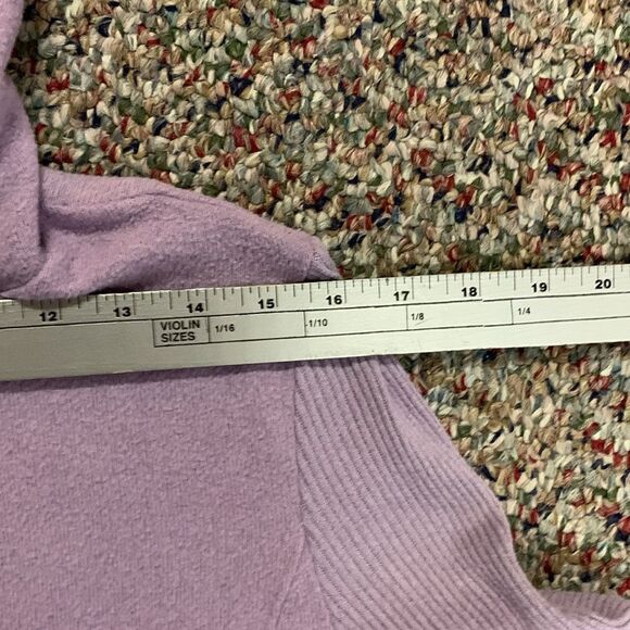 Saturday Sunday (Anthropologie) Lilac Brushed Fleece Turtleneck Sweater Size S - Picture 7 of 9